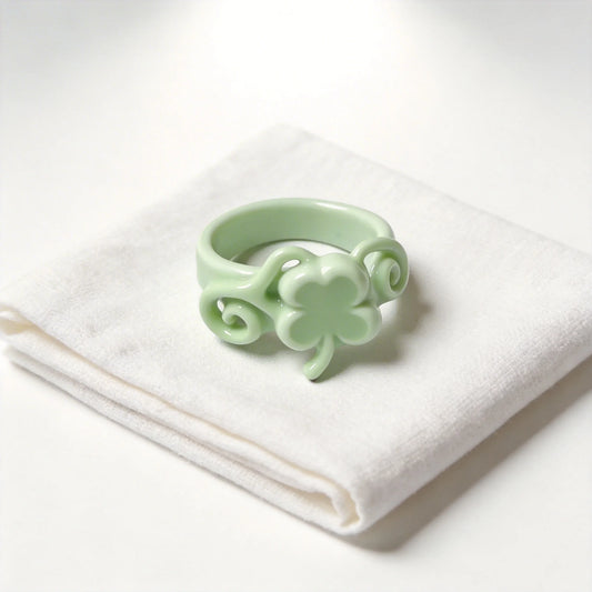 Four Leaf Clover Ring